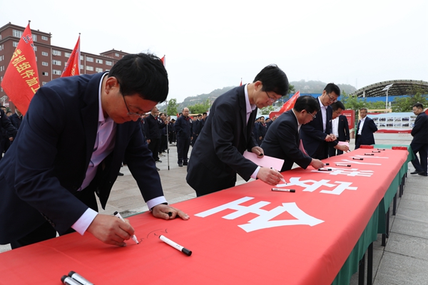 1685604193899274.jpg 7V4A6717_副本.jpg