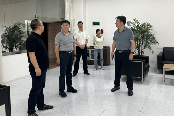 1689922895105139.jpg 參觀調度室_副本.jpg