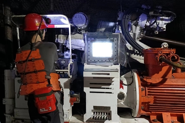 1694054171653906.jpg 施工現(xiàn)場.jpg