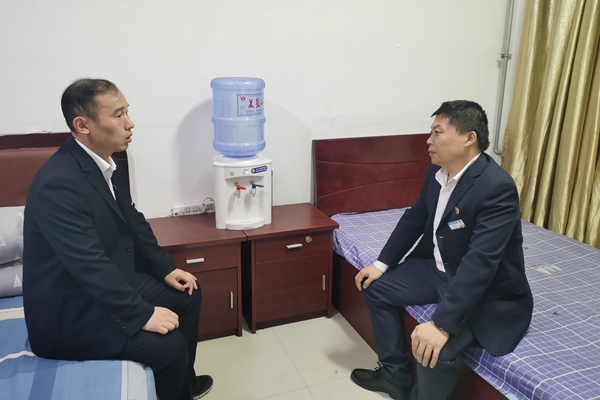 1699346139504609.jpg 信訪下基層_副本.jpg