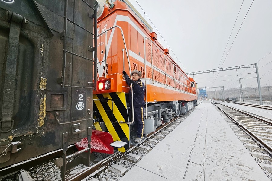 1702629338272467.jpg 調車作業_副本.jpg