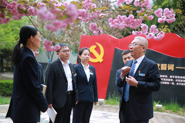 1704762535633148.png 2.2.0講黨課(1)_副本.png