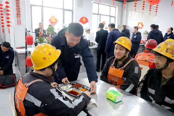 4——“暖心餐屋” 開張..jpg