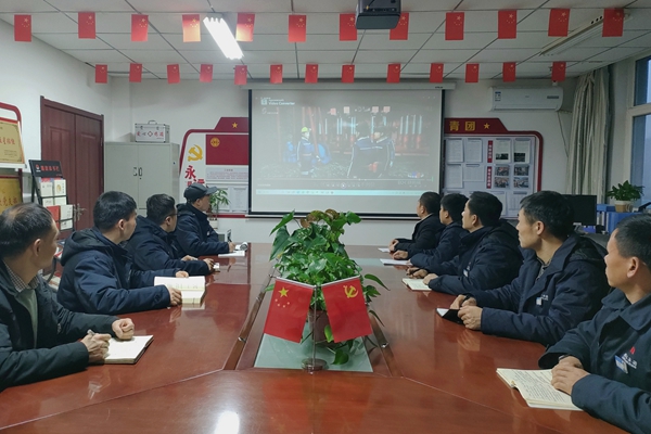 1708482649651265.jpg 安全教育_副本.jpg