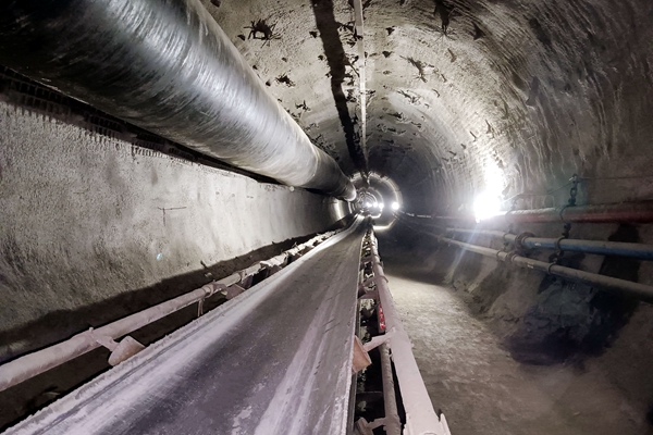 1709187158313007.jpg 2.巷道成型_副本.jpg