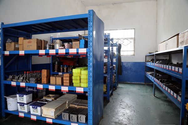 1 物資庫(kù)房_副本.jpg