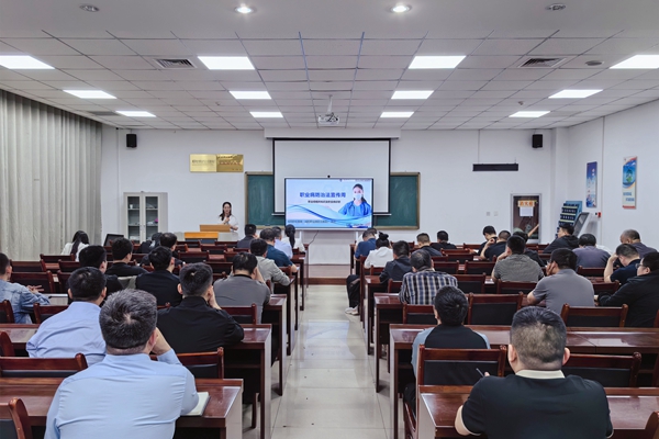 1 培訓(xùn)_副本.jpg