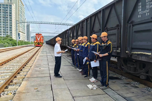 1721640126105563.jpg 青崗員現場宣教.jpg