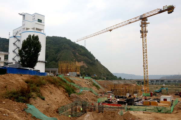 1729739209825552.jpg 項目建設_副本.jpg