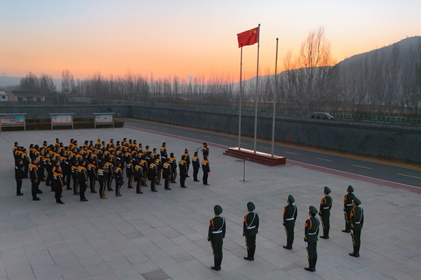 1735712922594124.jpg 升旗儀式_副本.jpg