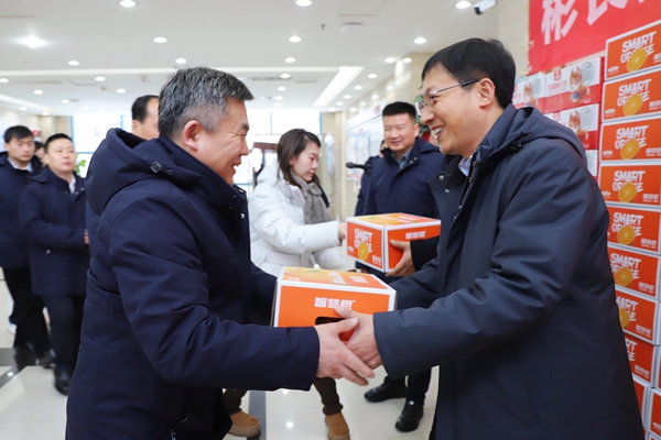 1737799510156980.jpg 賀海鴻慰問2.0_副本.jpg