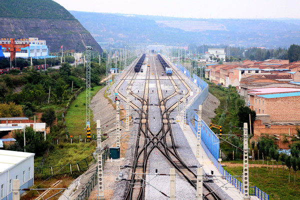 1738398293162602.jpg 3—— 全域深化 打響降本“攻堅戰(zhàn)”_副本.jpg