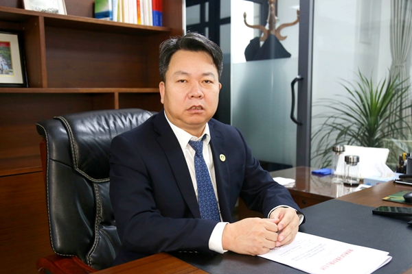 1740367718544959.jpg 鐵運(yùn)分公司總經(jīng)理周宏利_副本.jpg