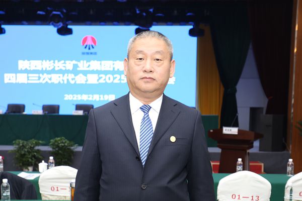 1740558443131203.jpg 閻翔_副本.jpg