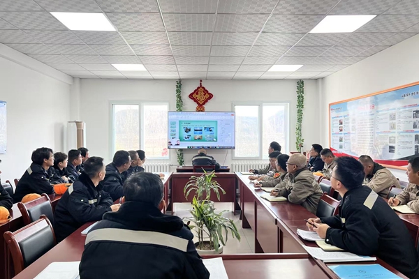 1742454205756989.jpg 業務培訓_副本.jpg