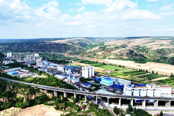 1——堅守紅線 打好安全“翻身仗”_副本.jpg