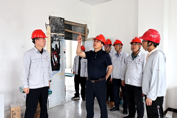 1749029742171845.jpg 賀總-發(fā)電.jpg