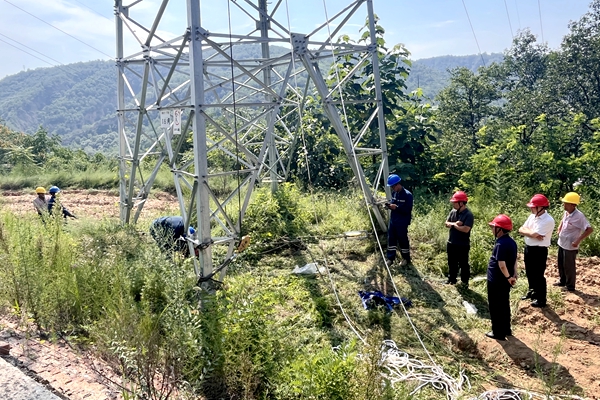 1.線路施工_副本.jpg