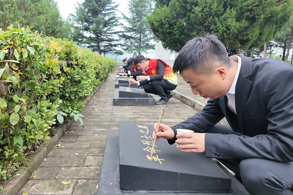 1759203958190698.jpg c9b127b1fdb975892b8312e4e5a86193_副本.jpg