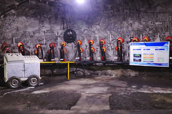 2 鉆孔施工_副本.jpg