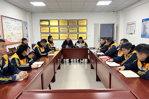 1765529742159612.jpg 理論培訓_副本.jpg