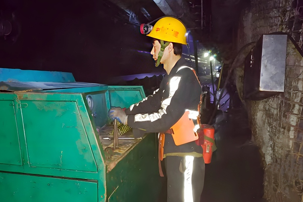 1770275889151736.jpg 11ed2716cb737b0257035442c0d3e45_副本.jpg