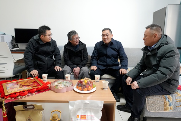 1770804906211901.jpg 焦總大佛寺慰問 (1)_副本.jpg